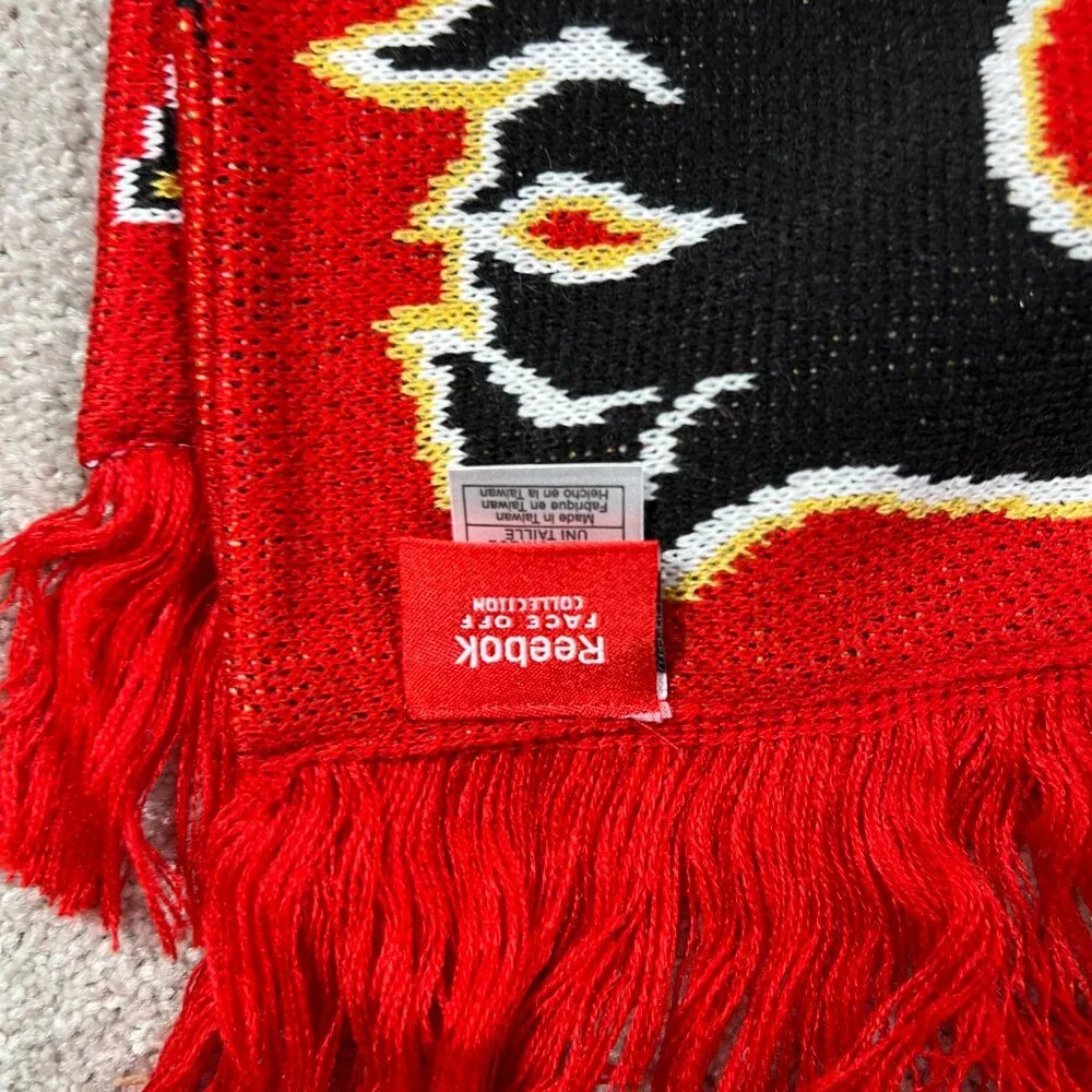 Reebok Unisex OSFA Red Black Winter Fringe Calgary Flames‎ Ice Hockey Scarf NWT
